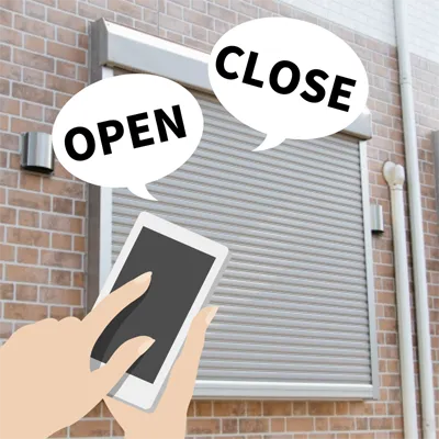 窓シャッター電動化KITは、手動の窓シャッターを後付けで電動化する商品です。スマートフォンでシャッターの開閉が出来ます